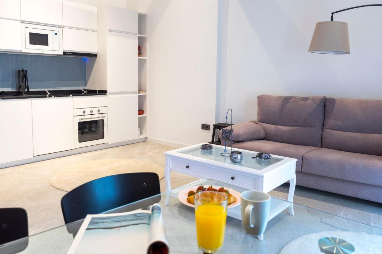 Acogedor Apartamento En Pleno Centro De Malaga By Sharingco Apartment Bagian luar foto