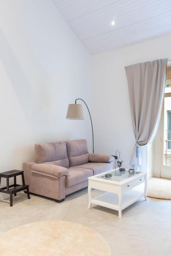 Acogedor Apartamento En Pleno Centro De Malaga By Sharingco Apartment Bagian luar foto